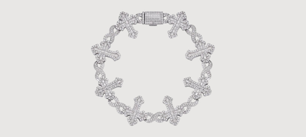 alt="Diamond Bracelet with Prong-Set Stones"