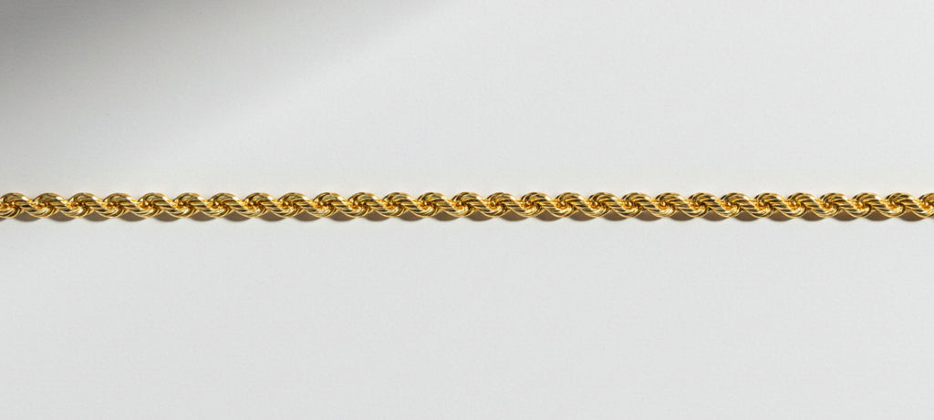 alt="Durable Rope Chain Necklace in 14K White Gold"