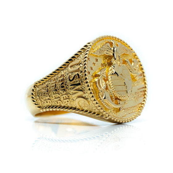 USMC Eagle Globe and Anchor Ring  - 14k Gold| GOLDZENN(Side view closer detail of the ring.)