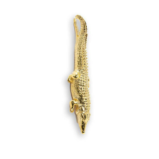 Crocodile Men's Pendant - 14k Solid Gold| GOLDZENN- Side view detail of the pendant.