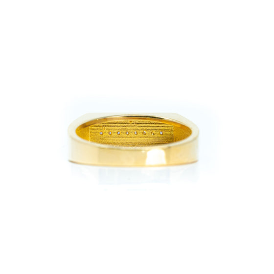 Signet with Line of Gemstones Ring - 10k Gold| GOLDZENN(back details of the ring)