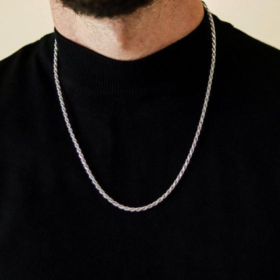 3mm 925 Silver Rope Chain| GoldZenn Jewelry- Chain detail while wearing with a model.