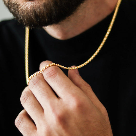 2.5mm - Rope Chain - 14k Gold| GoldZenn Jewelry- Full chain detail with a model wearing it