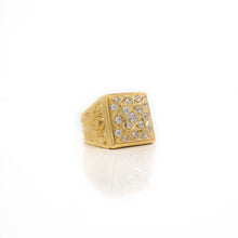  Square Cluster Ring in Solid Gold| GOLDZENN(Ring detail.)