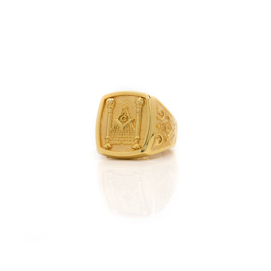 Mason Ring in Solid Gold