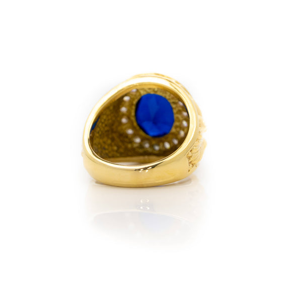 Gemstone Signet Ring in Solid Gold| GOLDZENN(Back view detail of the ring.)