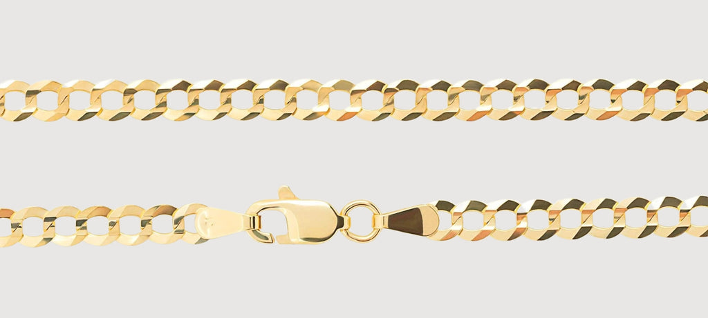 alt="Classic Curb Chain Bracelet in 14K Gold"