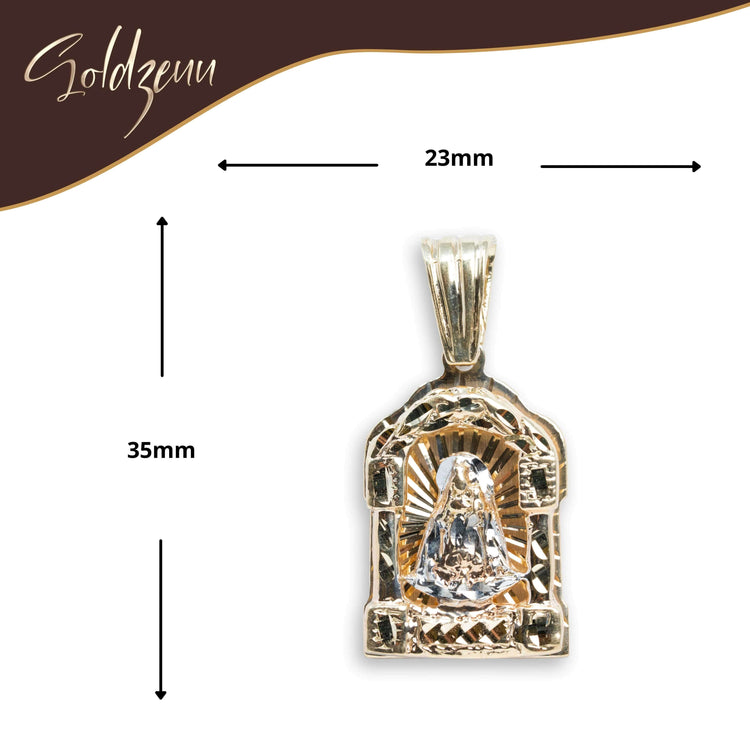 The Lady Charity Caridad Del Cobre Pendant is a men’s 10k solid gold pendant featuring a central triangular clear gemstone, detailed accents, and measuring 35mm x 23mm. Soldzeuu logo displayed at the top left.