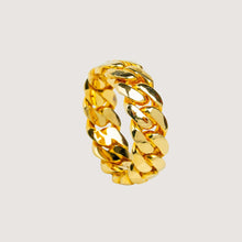  8mm - Miami Cuban Link Ring - Solid Gold Elevate your style with the 8mm Miami Cuban Link Ring in Solid Gold. This bold and sophisticated gold ring for men features a classic Cuban link design, symbolizing strength and confidence. Crafted from durable sol