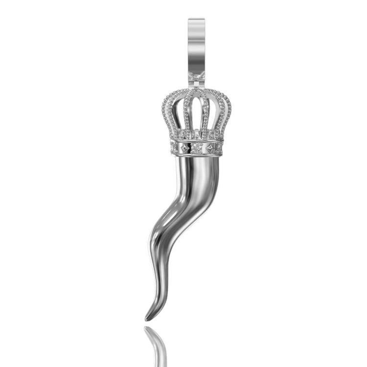 The Italian Horn Pendant – 14K Gold features a curved horn design with a detailed crown and sparkling VVS moissanite gems, displayed on a white background.
