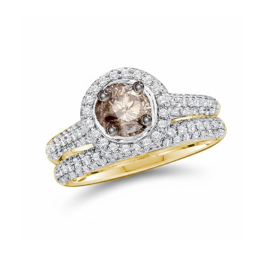 The 14k Yellow Gold Brown Diamond Bridal Engagement Ring Set features a round brown diamond center, a double halo of white diamonds, and matching split shank bands adorned with diamonds—a timeless choice for your special day.