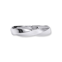  Braided White Gold Men's Wedding BandCelebrate unity with the Braided White Gold Men's Wedding Band. Features a unique braided design with polished edges, offering elegance and enduring style.