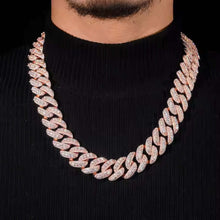  Alt="Rose Gold Moissanite Cuban Link Chain - 20mm"