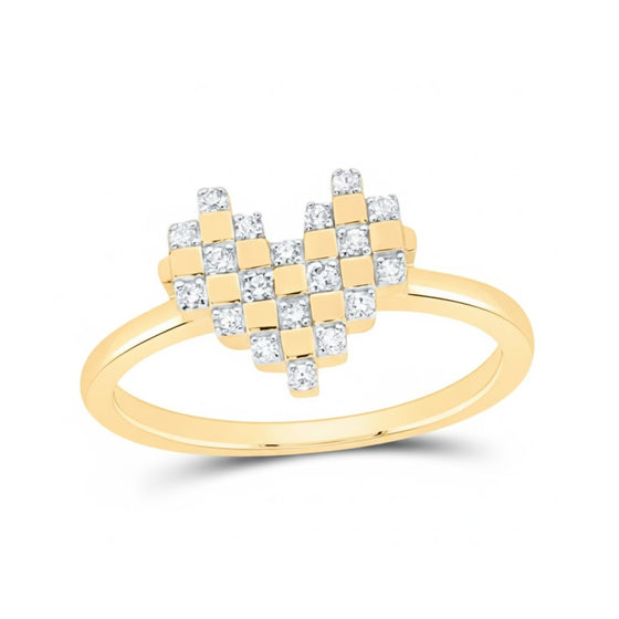 Anillo de corazón con diamantes naturales de 1/8 CTW en oro amarillo de 10 k