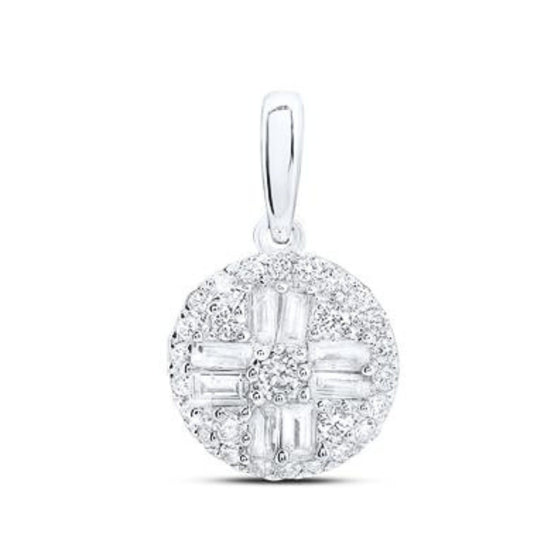 Colgante baguette redondo con diamantes de 1/3 quilates en oro de 10 quilates