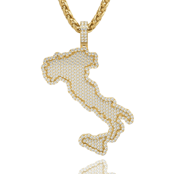 Alt="Celebrate Italian heritage with the 14K Gold Italy Map Pendant. Features radiant 14K gold, intricate detailing, and diamond accents for timeless sophistication."