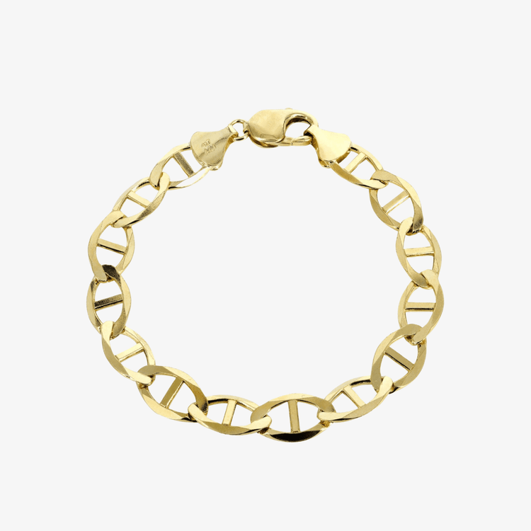 The Gold Mariner Bracelet - 6.5 mm features oval open links and a heart-shaped clasp, shown on a plain white background.