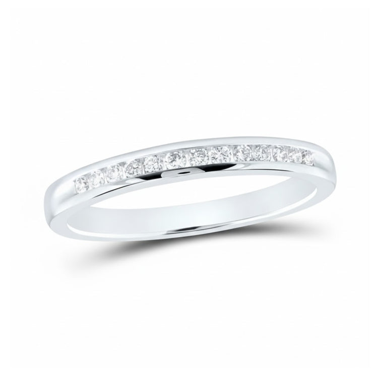A stunning 14k gold diamond wedding band inspired by the Nicole’s Dream Collection.