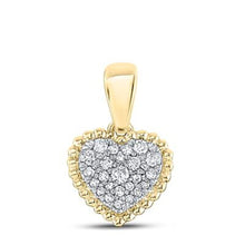  Colgante con forma de corazón y llave de oro de 10 quilates con diamantes (peso neto de 1/10 quilates)