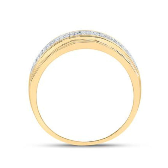 Anillo de oro amarillo de 10 quilates con diamantes de 1/3 quilates