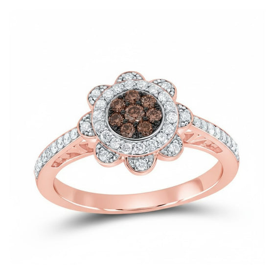Anillo de regalo con flor de diamante color coñac de 3/8 quilates en oro de 10 quilates