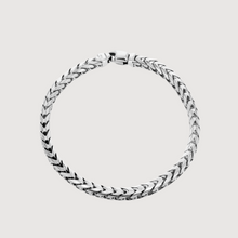  4.5mm- 6.5mm - Diamond Cut Franco Bracelet Solid White Gold4.5mm-6.5mm diamond-cut Franco bracelet in 14K solid white gold. Sleek, durable, and polished for timeless elegance and everyday sophistication.