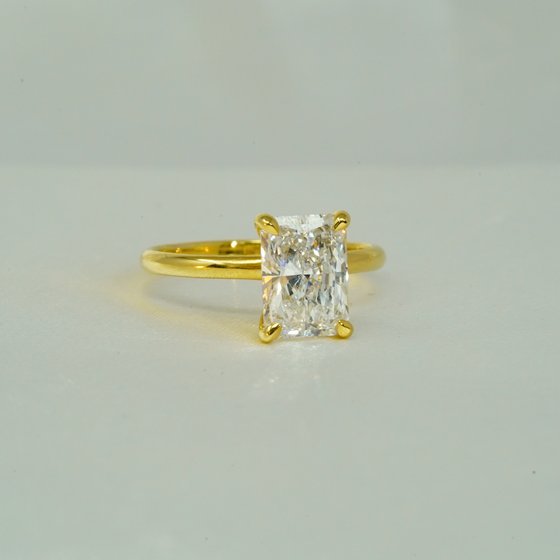 Chloë 3.01ct Radiant Lab Diamond Solitaire Engagement Ring - 14k Solid Yellow Gold