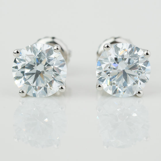 14k Classic Round Lab Diamond Four Prong Stud Earrings (F/G VS+)