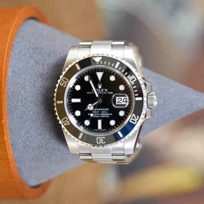 Black Submariner Rolex Date 40mm - 116610 - Black Dial Oyster Band- Showing the watch detail.