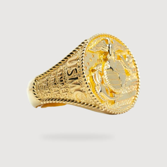 USMC Eagle Globe and Anchor Ring – 14k Solid GoldCelebrate courage with our 14k solid gold USMC ring. This men's gold ring features the iconic Eagle, Globe, and Anchor symbol.