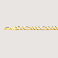 The Figaro Chain 5.5mm – Solid Yellow Gold bracelet features alternating large and small oval links, displayed on a plain light background.