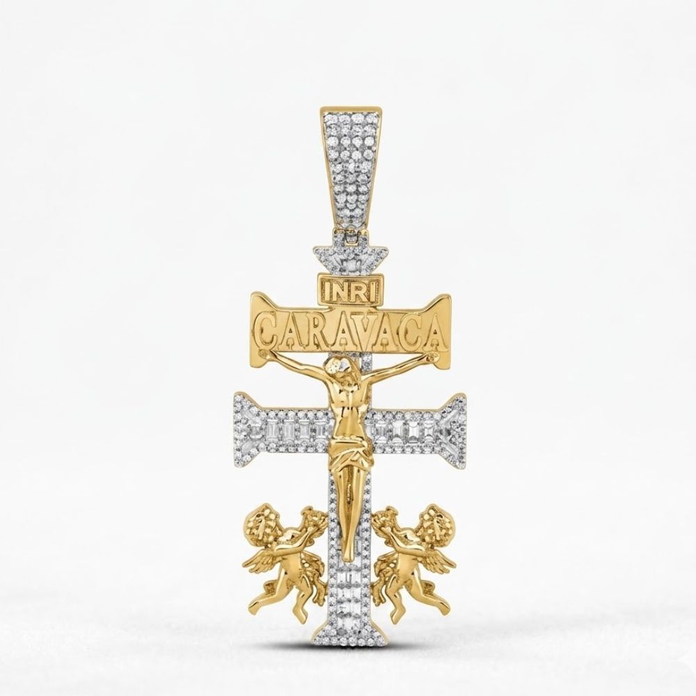 The 1.25CT Diamond Caravaca Cross Charm in 10K gold showcases the crucified Jesus, two angels at the base, and the “INRI CARAVACA” inscription, all accented with sparkling diamonds for a striking look.