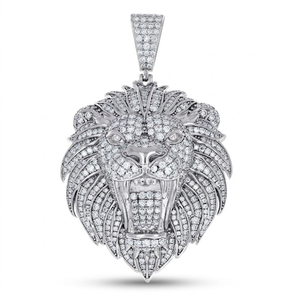 The Men’s Sterling Silver Moissanite Lion Head Pendant features a roaring lion with intricate mane and face detailing—an eye-catching Leo zodiac jewelry piece.