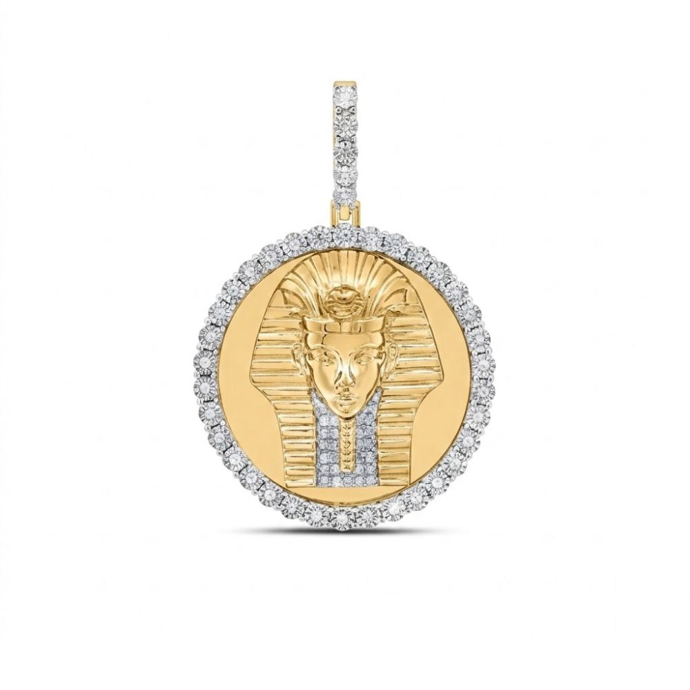 The Egyptian Face Diamond Pendant 1/4 CTW Silver features a round design in yellow sterling silver with an engraved pharaoh’s head, white gemstones border, and a natural diamond bail for easy attachment to your chain.