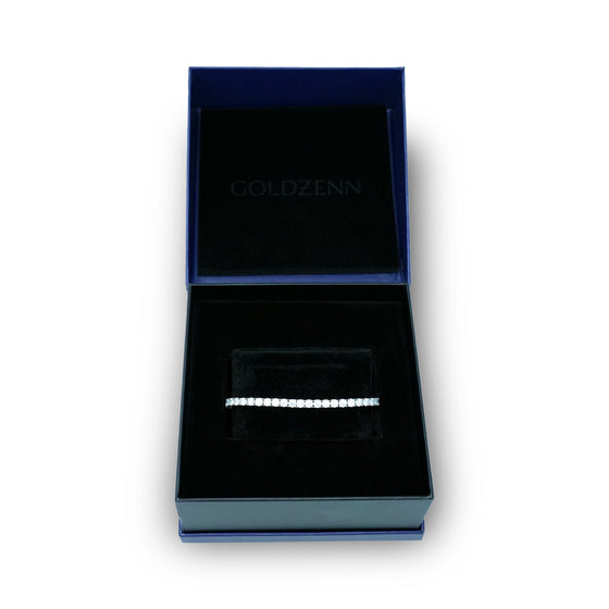 Tennis Bracelet with Moissanite stones in GOLDZENN bracelet box. 