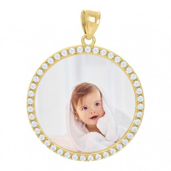 Medallion Picture Frame Pendant - 10k Solid Gold | GOLDZENN - Sample of a picture in the center.