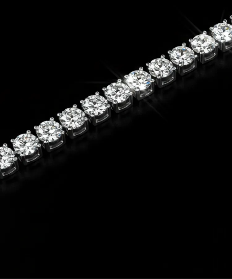 Alt=" Moissanite tennis Chains in white gold" 
